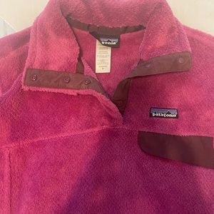 Patagonia Pink snap pullover